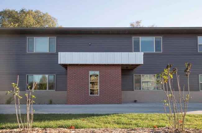 Foto del edificio - 439 S Maple Ave