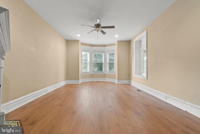 Foto del edificio - 133 E Mt Airy Ave