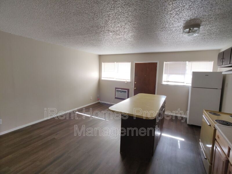 332 Preusser Unit #5 photo'