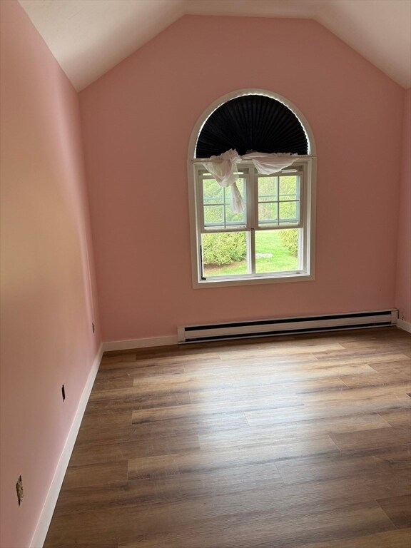 Foto del edificio - 118 Riverview Pl