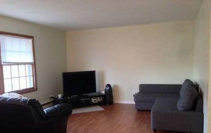Foto del edificio - 1002 50th Ave NE