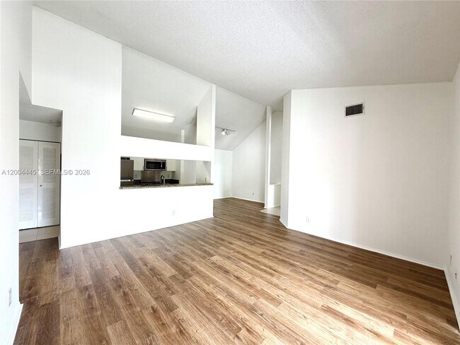 Building Photo - 15771 SW 104th Terrace