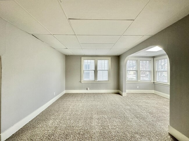 Building Photo - 1129 Woodward Ave