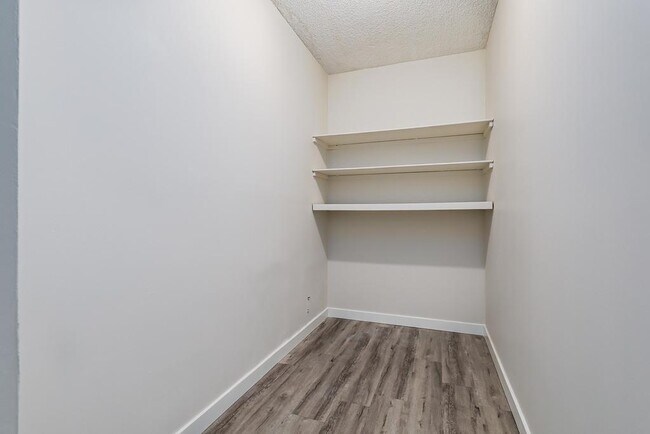 Photo du bâtiment - Summers Manor