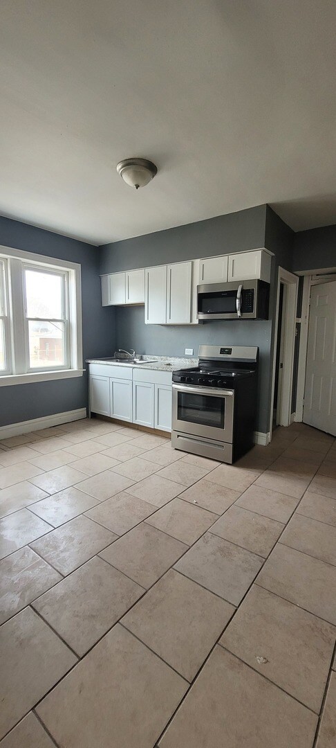 Foto del edificio - 6601 S Washtenaw Ave.