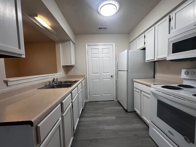 Foto del edificio - 2909 Spring Garden St