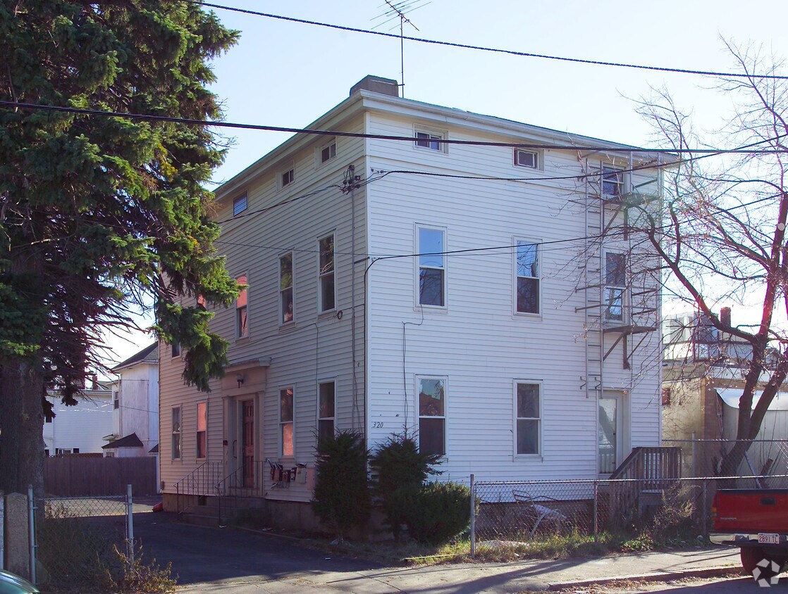 Primary Photo - 320 3rd St