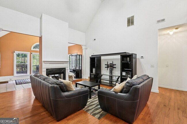 Foto del edificio - 255 Squire Ln