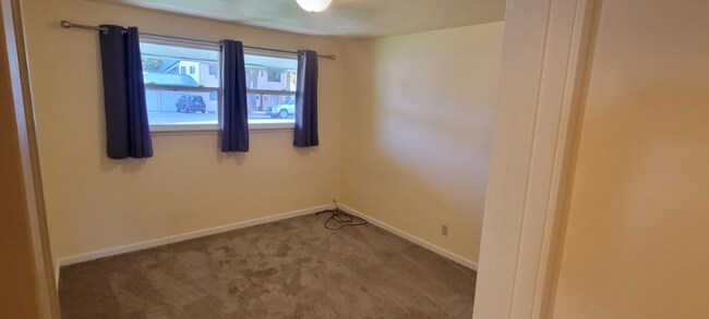 Foto del edificio - 920 Gellatly St