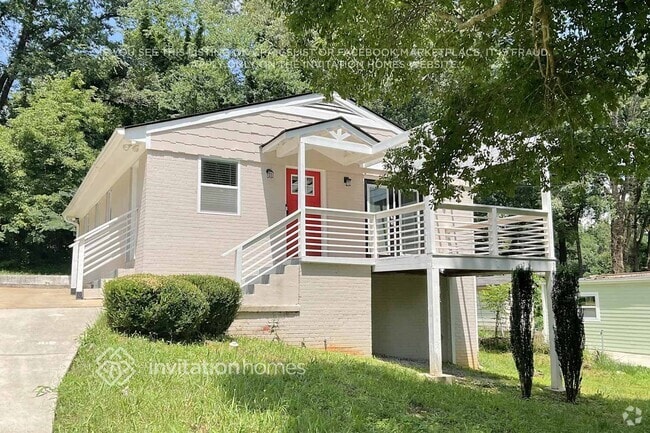 Building Photo - 2121 Nichols Ln