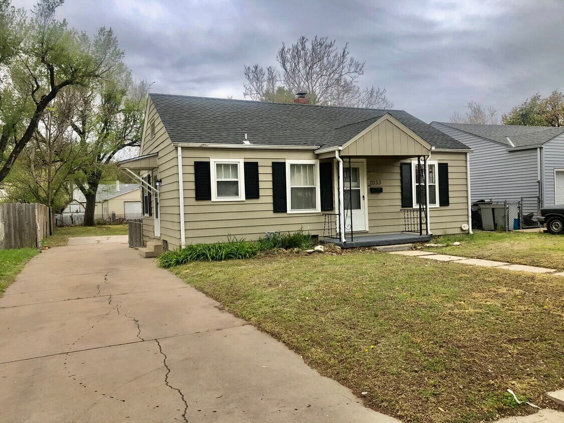 2033 S Emporia St, Wichita, KS 67216 House Rental in Wichita, KS