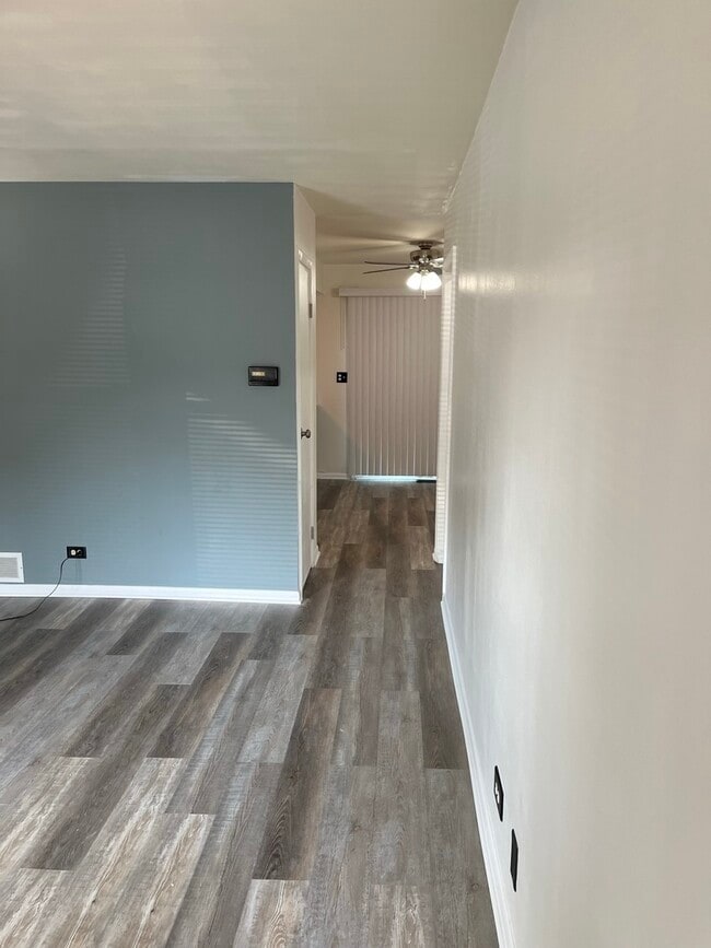 Building Photo - 1706 Ardwick Dr