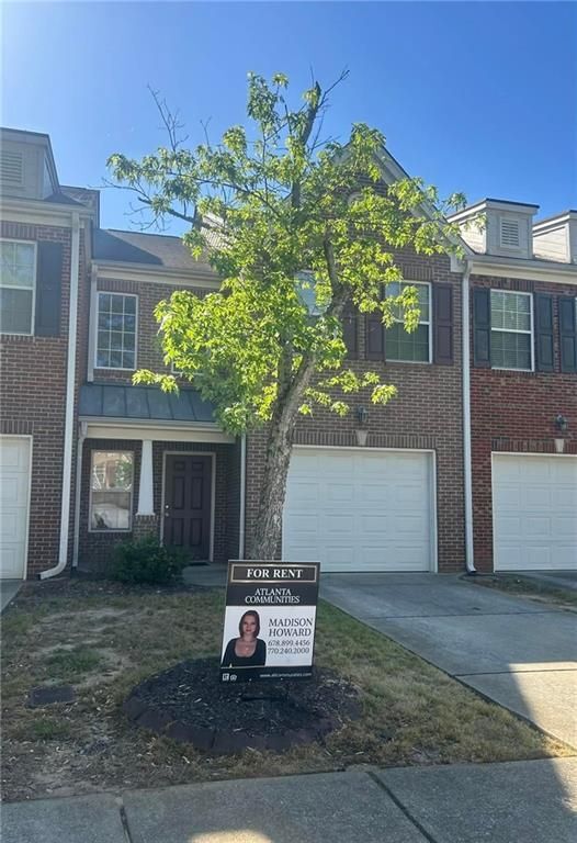 Foto del edificio - 3233 Glenloch Pl