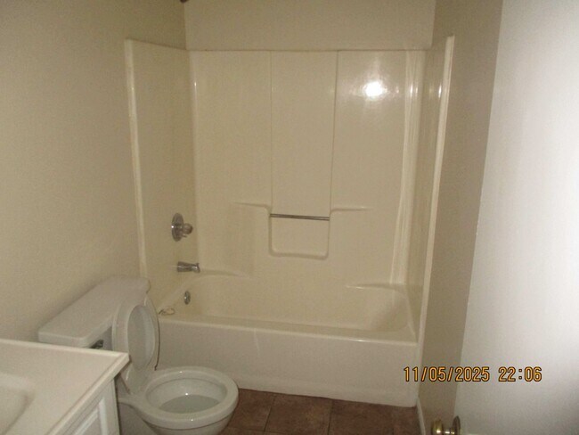 Foto del edificio - Pelham Drive, 162-A