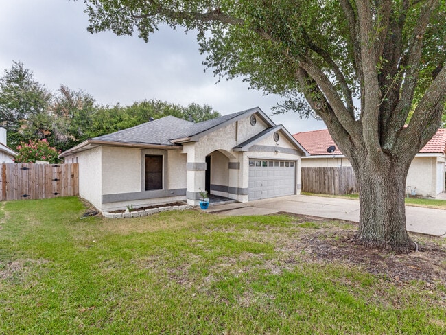 Foto del edificio - 2313 Harvest Glen Ct