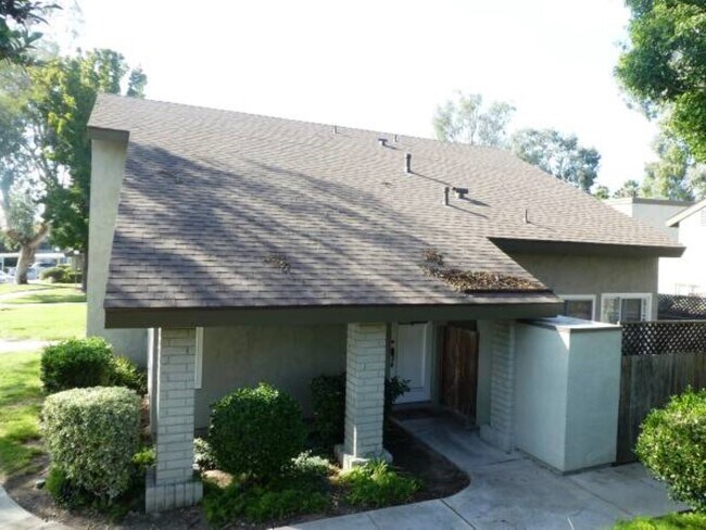 Building Photo - 10929 Clairemont Mesa Blvd