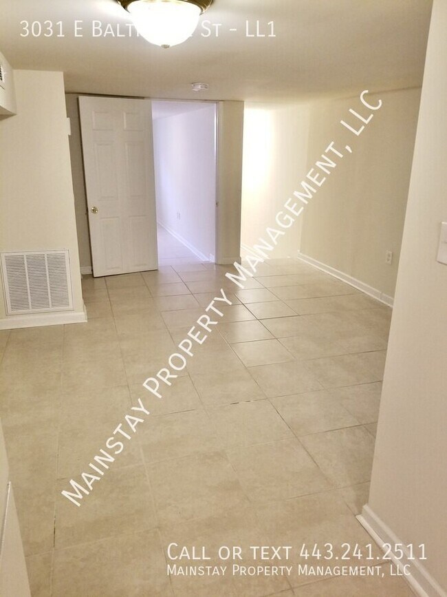 Foto del edificio - 3031 E Baltimore St