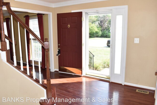 Foto del edificio - 5 br, 3.5 bath House - 46 Saint Williams Way