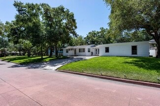 Building Photo - 1800 Mound Pl S