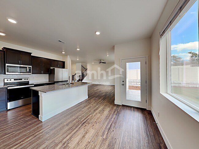 Foto del edificio - 19314 16th Ave Ct E
