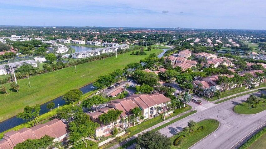 Primary Photo - 1743 Village Blvd