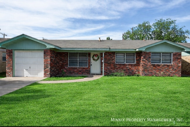 Building Photo - 5414 6th St