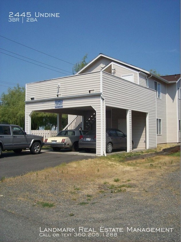 Building Photo - PRELEASE NOW! 3 Bedroom Duplex off Alabama!