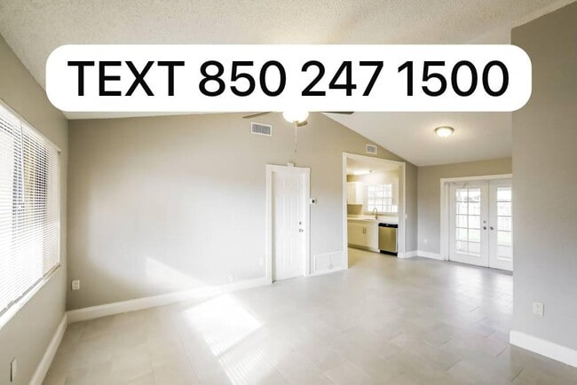 Foto del edificio - 4685 NW 113th Terrace