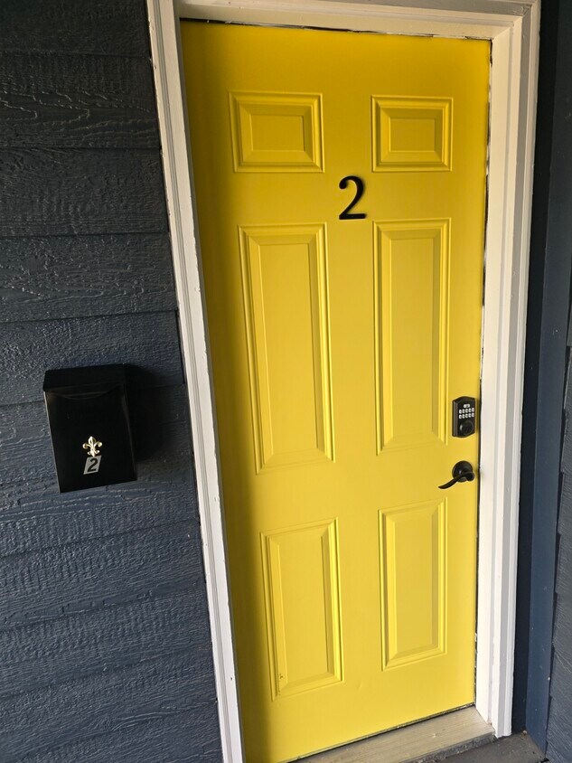 Foto principal - 1536 N Robberson Ave