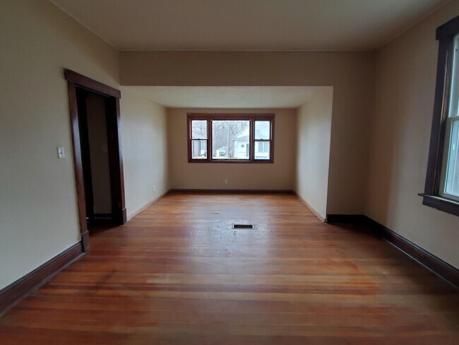 Building Photo - 3406 N 28th Ave