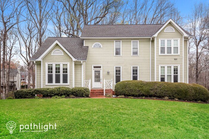 Foto principal - 5400 Beechmont Drive, Greensboro, NC, 27410