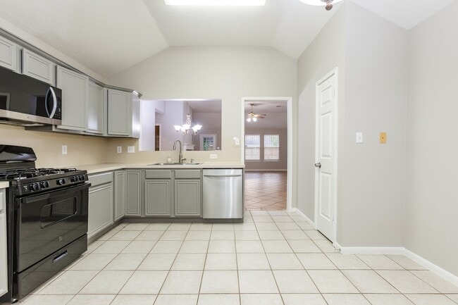 Building Photo - 11727 Inga Ln