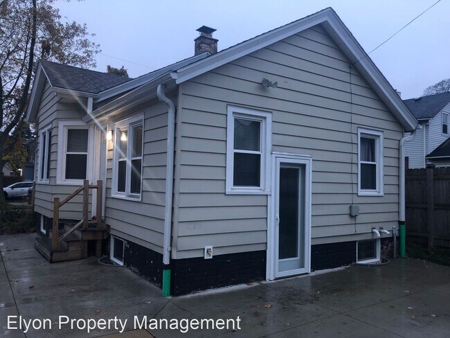 Building Photo - 2 br, 1 bath House - 718 44th Street