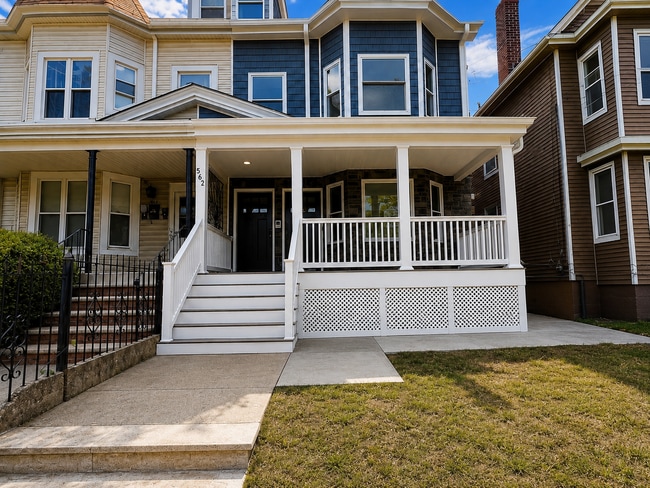 Home Enterance: First door on the left - 562 Madison Ave (Elizabeth, NJ) House