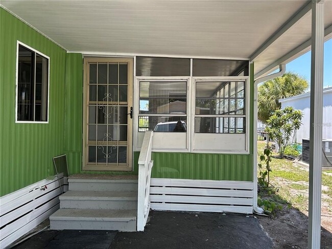 Building Photo - 819 Mary St