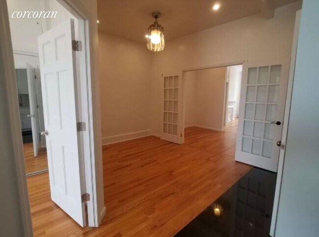 Foto del edificio - 3 Nassau Ave