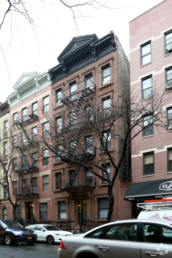403 W 48th Street - 403 W 48th St
