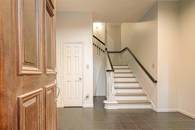 Foto del edificio - 1212 W Alabama St