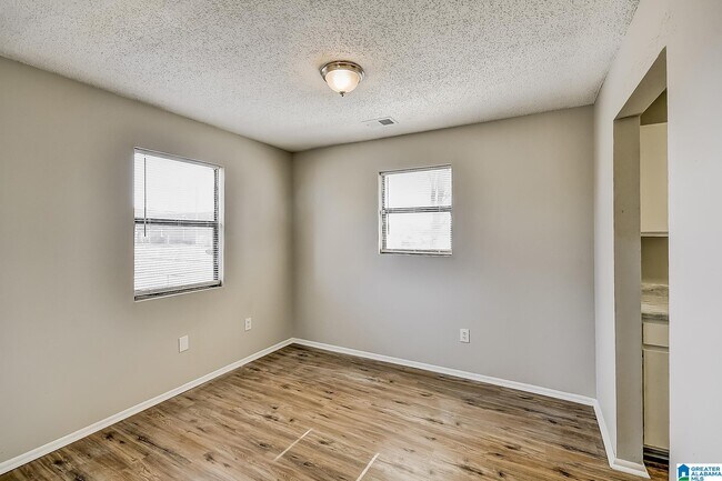 Building Photo - 3338 30th Way N