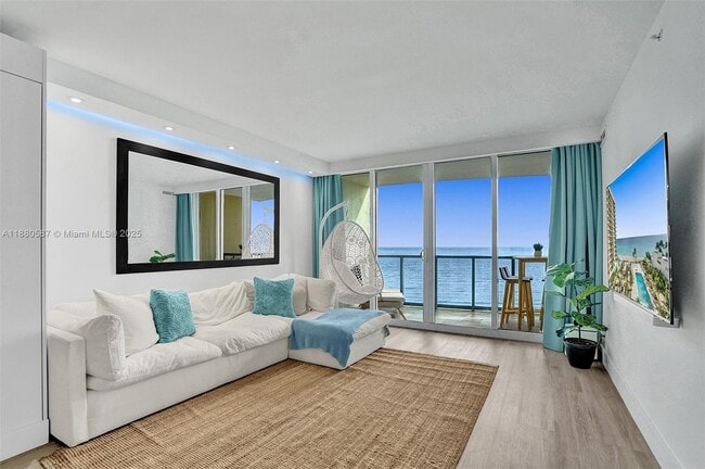 Foto del edificio - 2501 S Ocean Dr