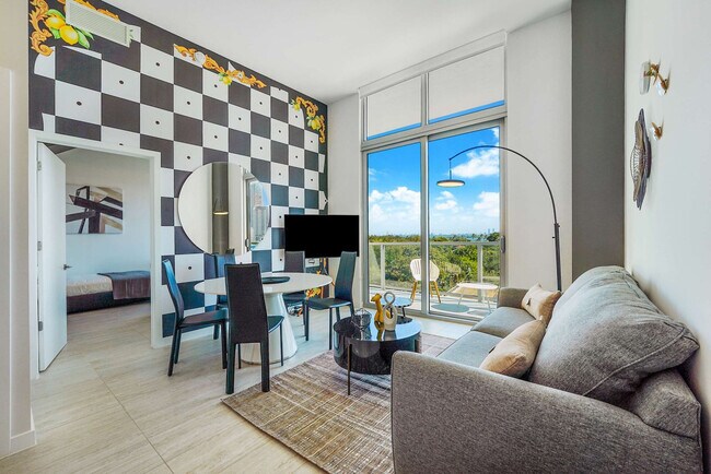 Foto del edificio - 3900 Biscayne Blvd