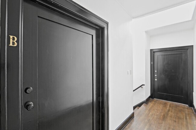 Foto del edificio - 3518 W 12th St