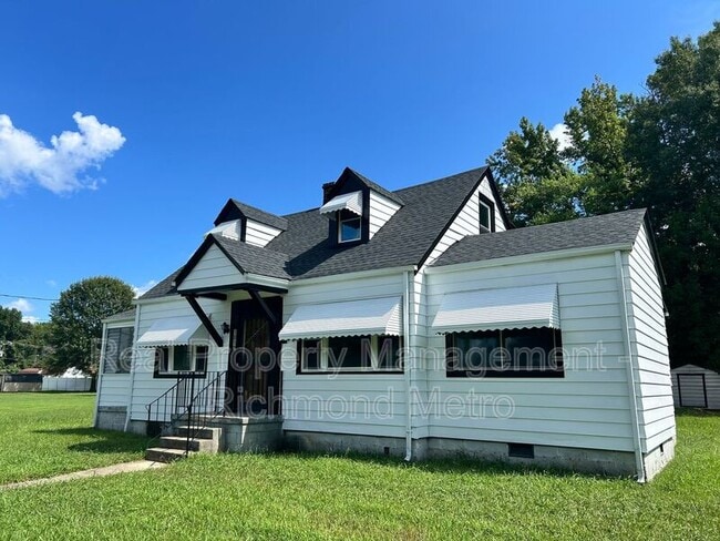 Building Photo - 1812 Gatewood Ave