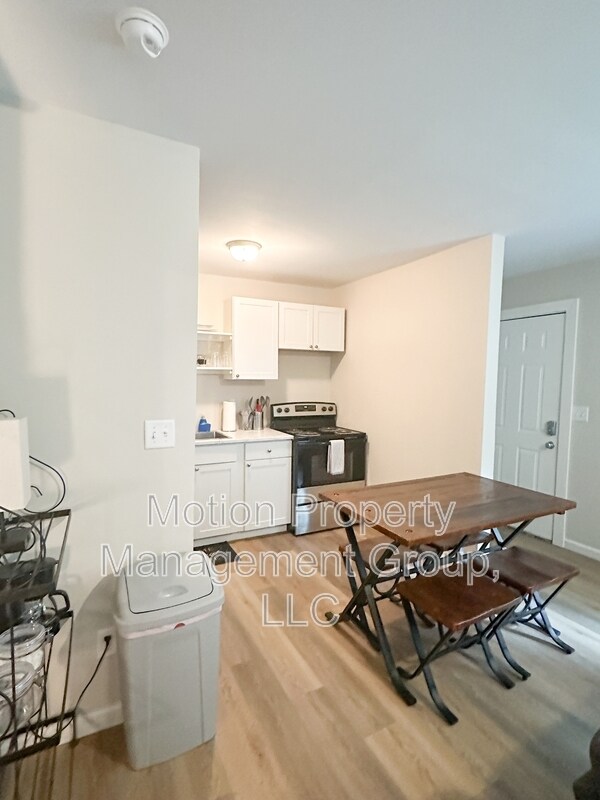 Foto del edificio - 133 W Ridgewood Ave