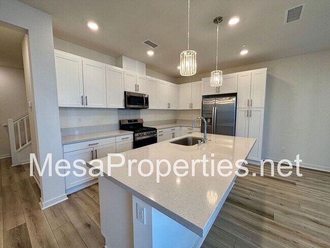 Foto del edificio - 3550 E Pollock St