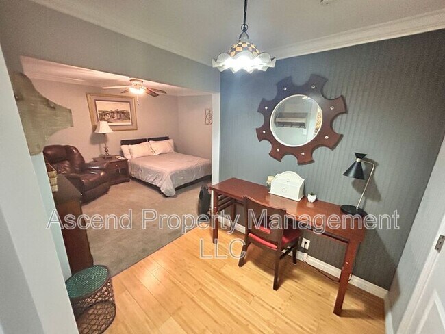 Foto del edificio - 114 Judith Dr