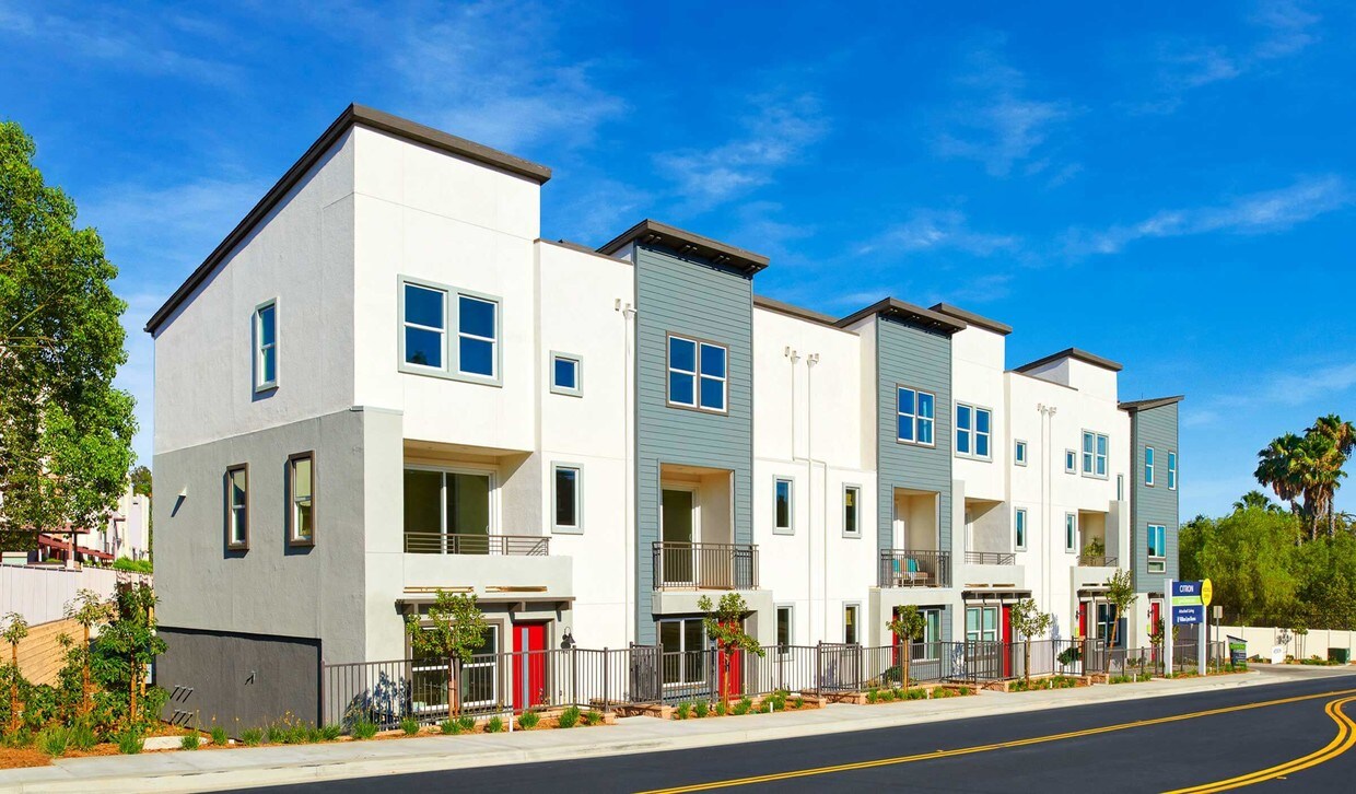 2516 S Escondido Blvd, Escondido, CA 92025 Townhome Rentals in