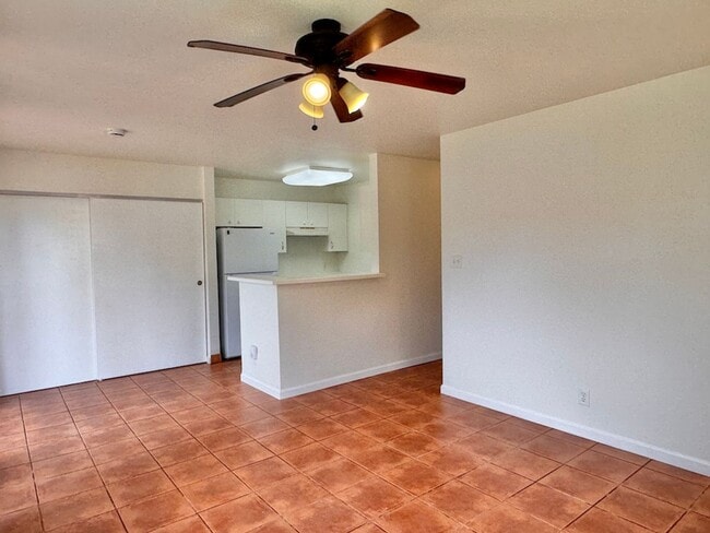 Building Photo - 2 Bed/1.5 Bath Halelani Village Condo with a Fenced Yard