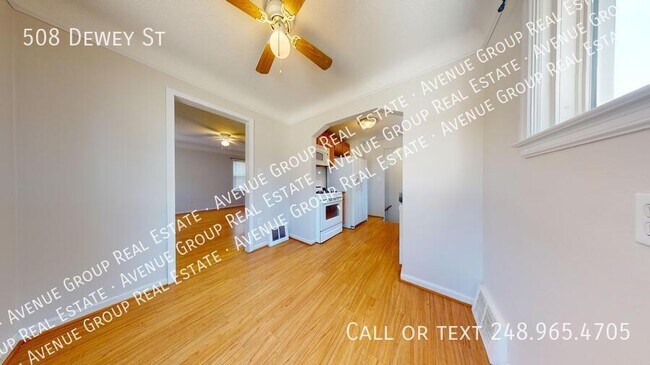 Foto del edificio - 508 Dewey St