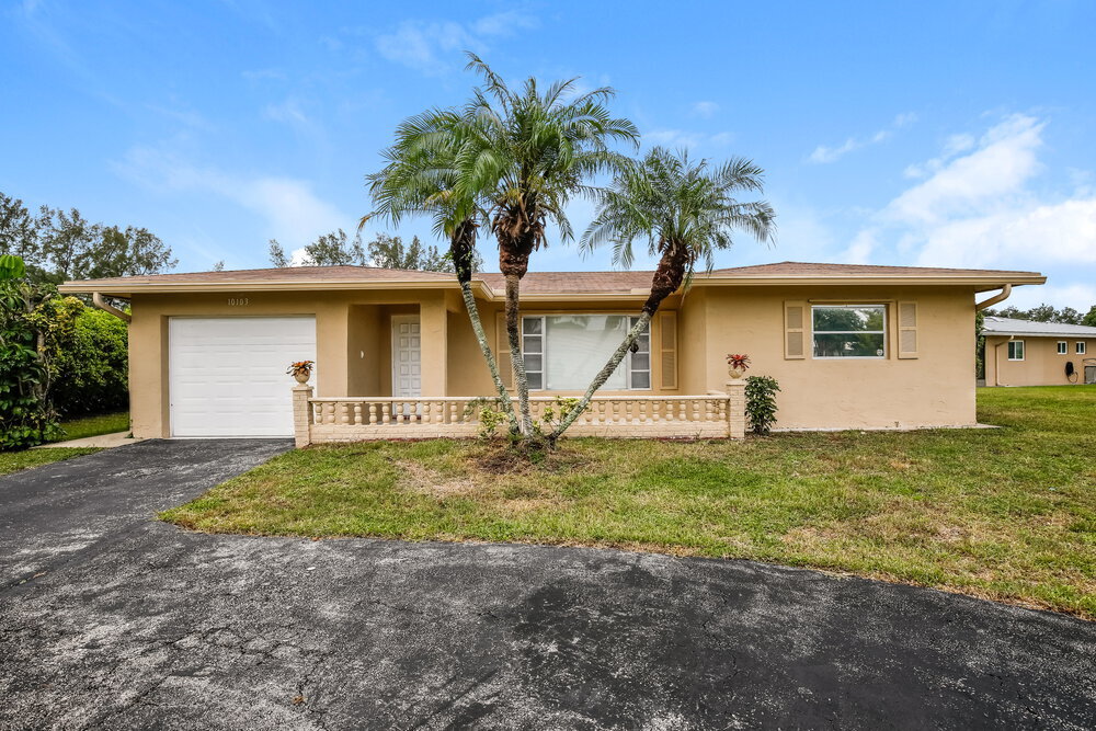 Foto principal - 10103 NW 82nd St